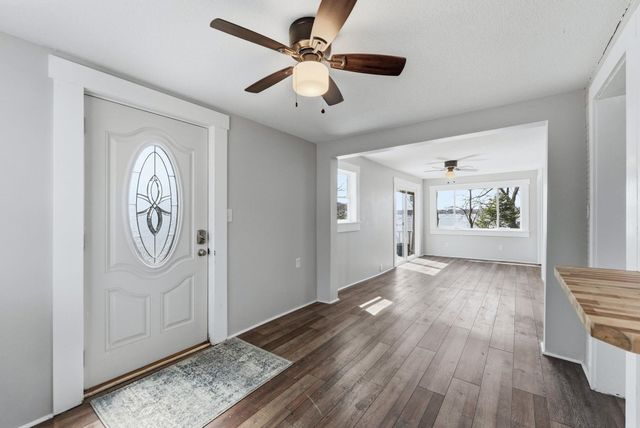 780 Lane 120 Hamilton Lk, Hamilton, IN 46742