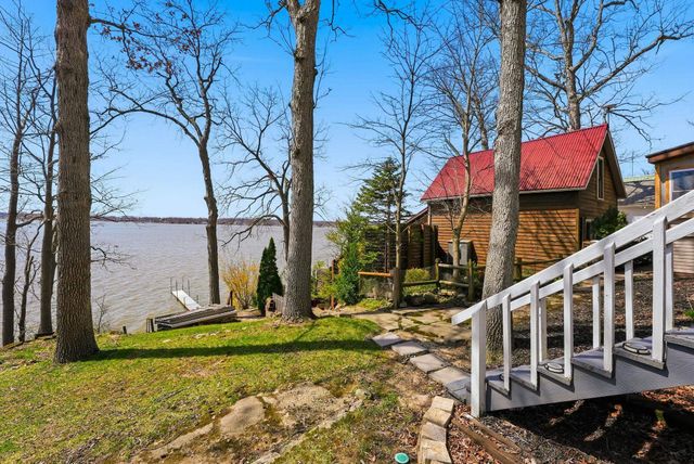 780 Lane 120 Hamilton Lk, Hamilton, IN 46742