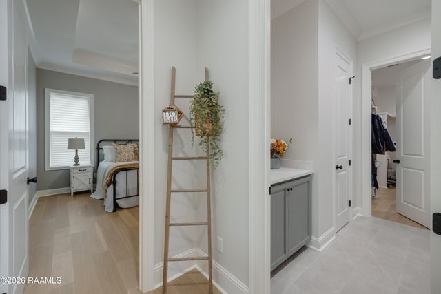 100 Sanctuary Lane, Lafayette, LA 70503