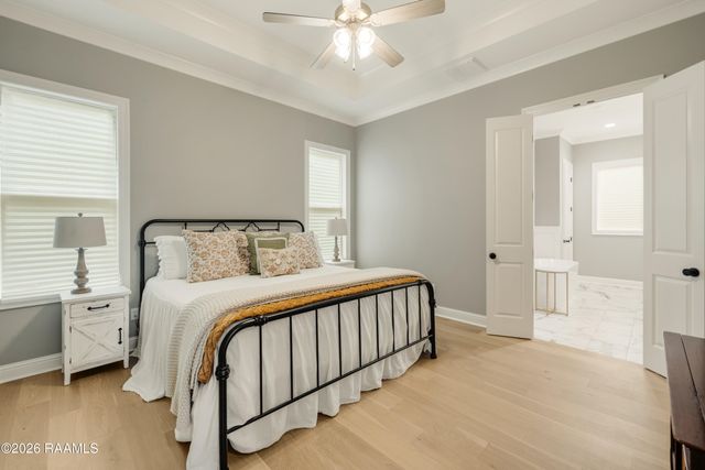100 Sanctuary Lane, Lafayette, LA 70503