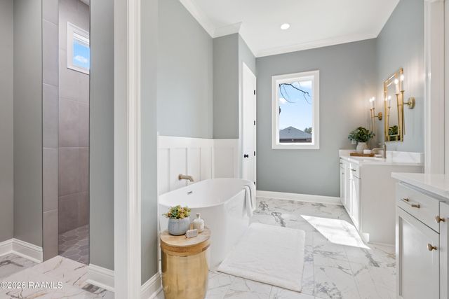 100 Sanctuary Lane, Lafayette, LA 70503