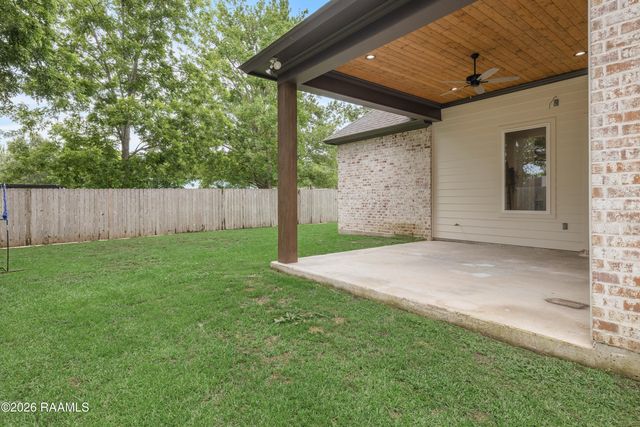 100 Sanctuary Lane, Lafayette, LA 70503