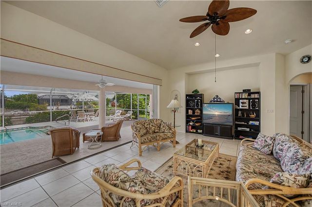 2606 SE 21st AVE, Cape Coral, FL 33904