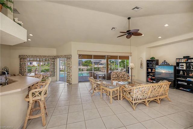 2606 SE 21st AVE, Cape Coral, FL 33904