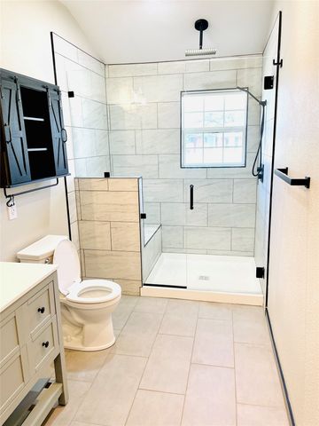 534 E Spring Valley Road E, Richardson, TX 75081