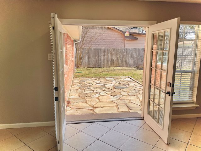 534 E Spring Valley Road E, Richardson, TX 75081