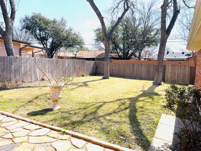 534 E Spring Valley Road E, Richardson, TX 75081