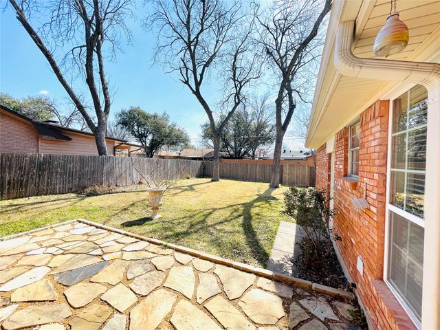 534 E Spring Valley Road E, Richardson, TX 75081