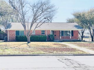 534 E Spring Valley Road E, Richardson, TX 75081