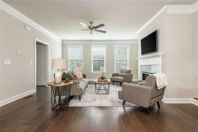 1391 Live Oak Lane, Brookhaven, GA 30319