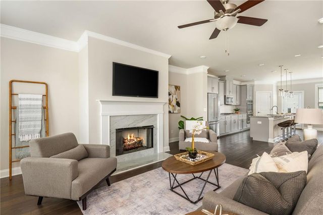 1391 Live Oak Lane, Brookhaven, GA 30319