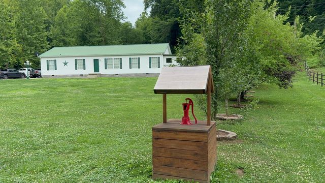 75 Cornwell Station Road, Frenchburg, KY 40322