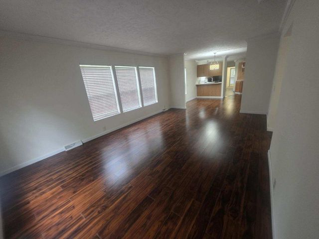 75 Cornwell Station Road, Frenchburg, KY 40322