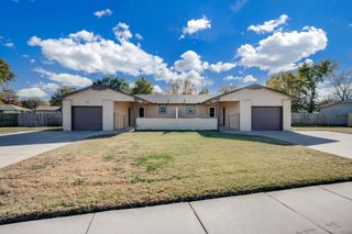 9323 W 16th St N, Wichita, KS 67212