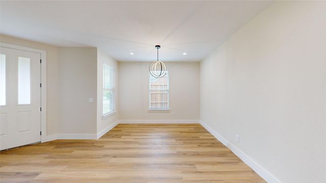 1625 Avenue D, Grand Prairie, TX 75051
