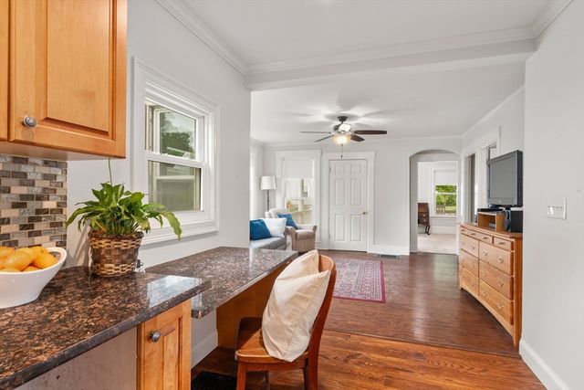 12 Western Ave, Natick, MA 01760