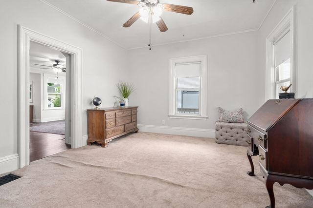 12 Western Ave, Natick, MA 01760