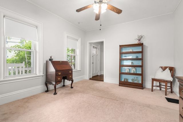12 Western Ave, Natick, MA 01760