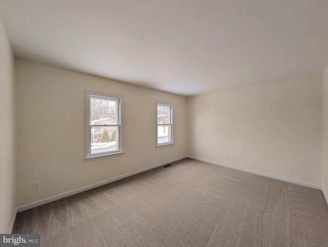 520 PITNEY RD, Columbia, PA 17512