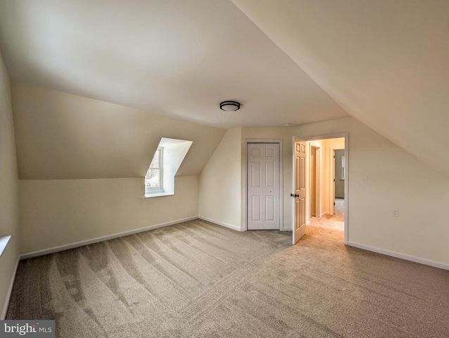 520 PITNEY RD, Columbia, PA 17512