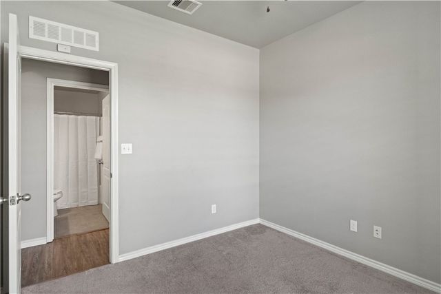 2909 Besterio Dr, Corpus Christi, TX 78415