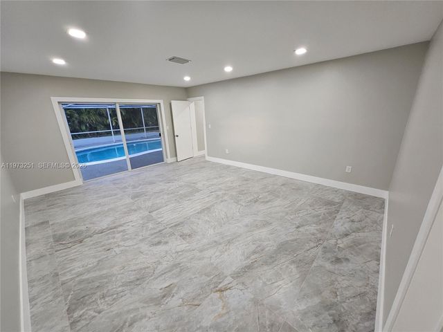 11761 NW 27th Ct, Plantation, FL 33323