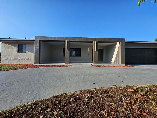 11761 NW 27th Ct, Plantation, FL 33323