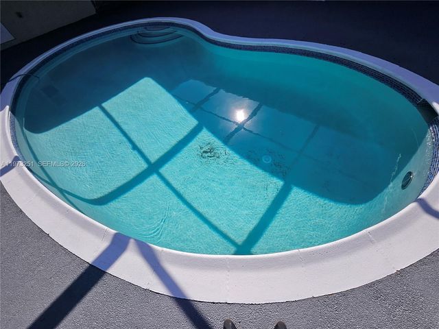 11761 NW 27th Ct, Plantation, FL 33323