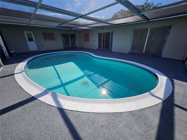 11761 NW 27th Ct, Plantation, FL 33323