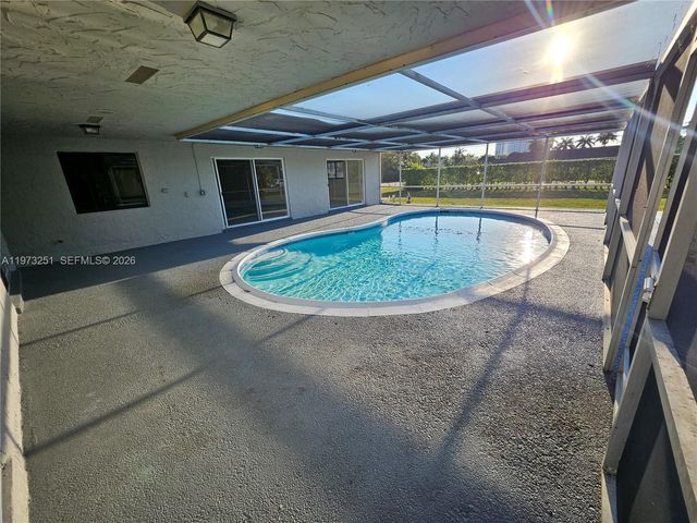 11761 NW 27th Ct, Plantation, FL 33323