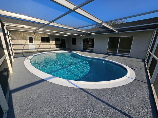 11761 NW 27th Ct, Plantation, FL 33323