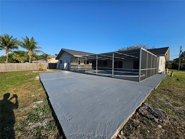 11761 NW 27th Ct, Plantation, FL 33323