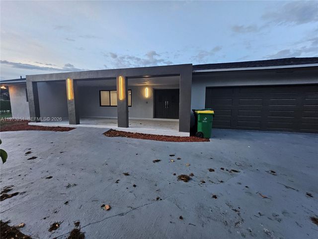 11761 NW 27th Ct, Plantation, FL 33323