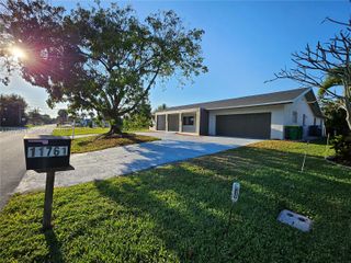 11761 NW 27th Ct, Plantation, FL 33323