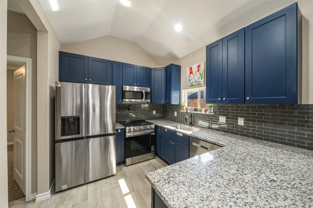 14990 Indian Hill Trail, Willis, TX 77378