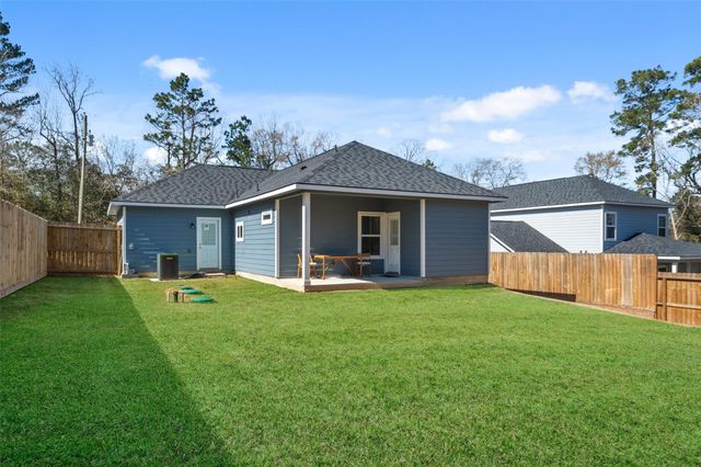 14990 Indian Hill Trail, Willis, TX 77378