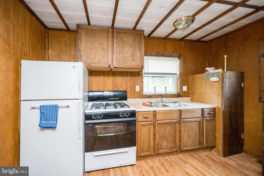 Image 51 of property listing at 15800 SPRUCEWOOD DR, Frostburg, MD 21532