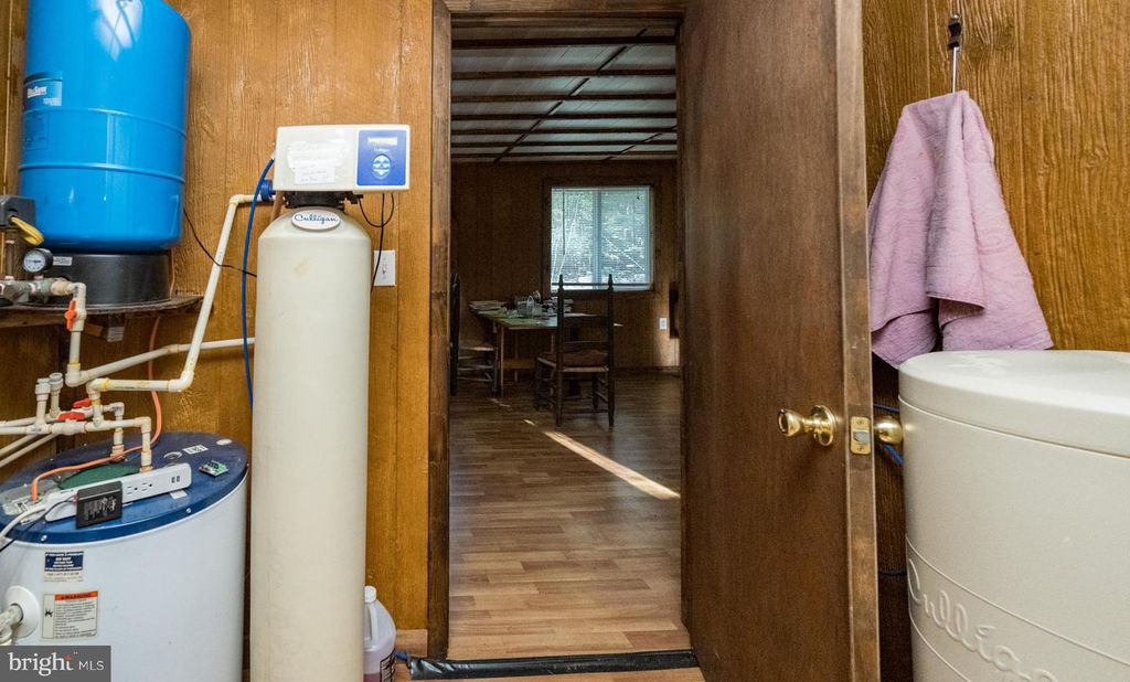 Image 57 of property listing at 15800 SPRUCEWOOD DR, Frostburg, MD 21532
