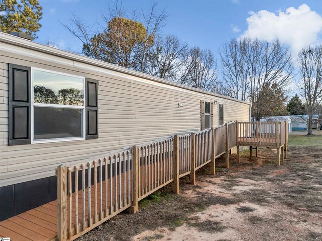 150 Jolley Road, Inman, SC 29349