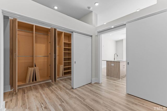 2441 Campus Shore Drive 309, Raleigh, NC 27606