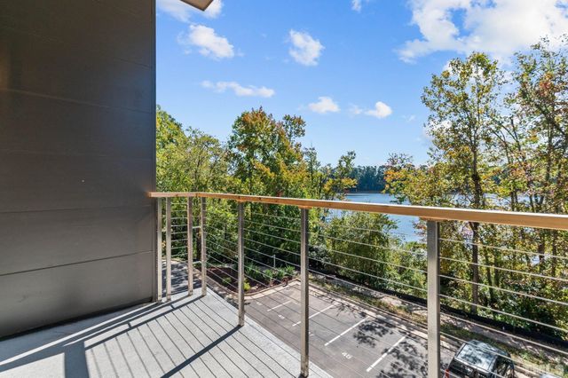 2441 Campus Shore Drive 309, Raleigh, NC 27606