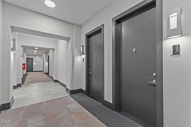 2441 Campus Shore Drive 309, Raleigh, NC 27606