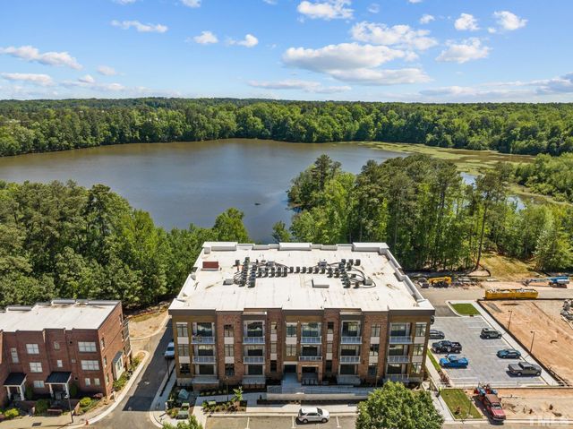 2441 Campus Shore Drive 309, Raleigh, NC 27606