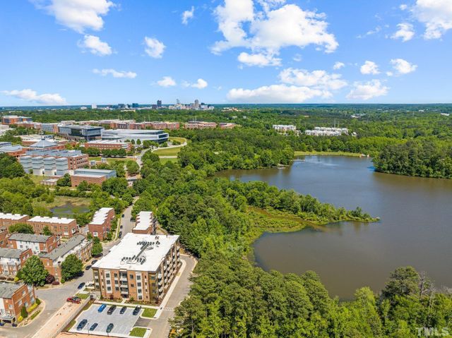 2441 Campus Shore Drive 309, Raleigh, NC 27606