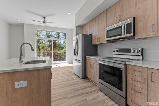 2441 Campus Shore Drive 309, Raleigh, NC 27606