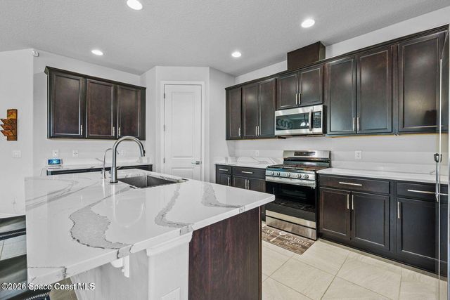 8108 Dobre Way, Melbourne, FL 32940