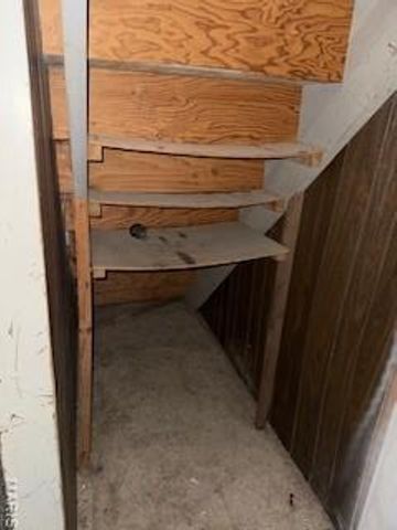 11632 Las Ladera Drive, Florissant, MO 63033