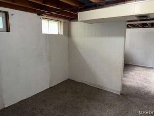 11632 Las Ladera Drive, Florissant, MO 63033