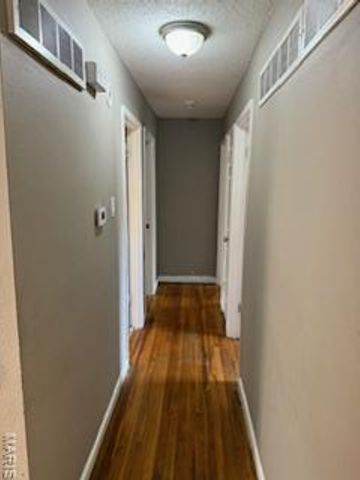 11632 Las Ladera Drive, Florissant, MO 63033