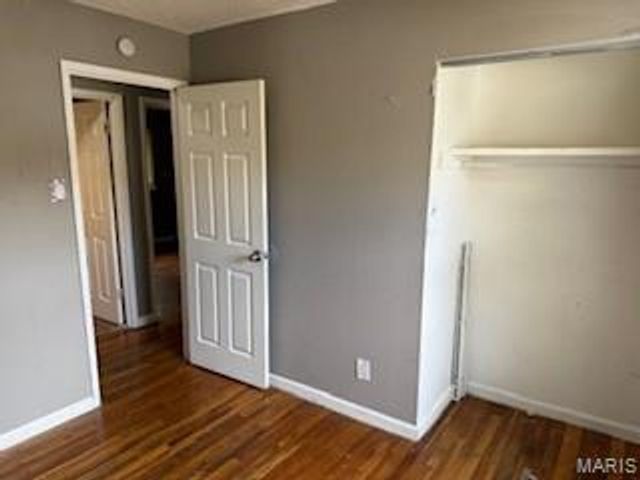 11632 Las Ladera Drive, Florissant, MO 63033